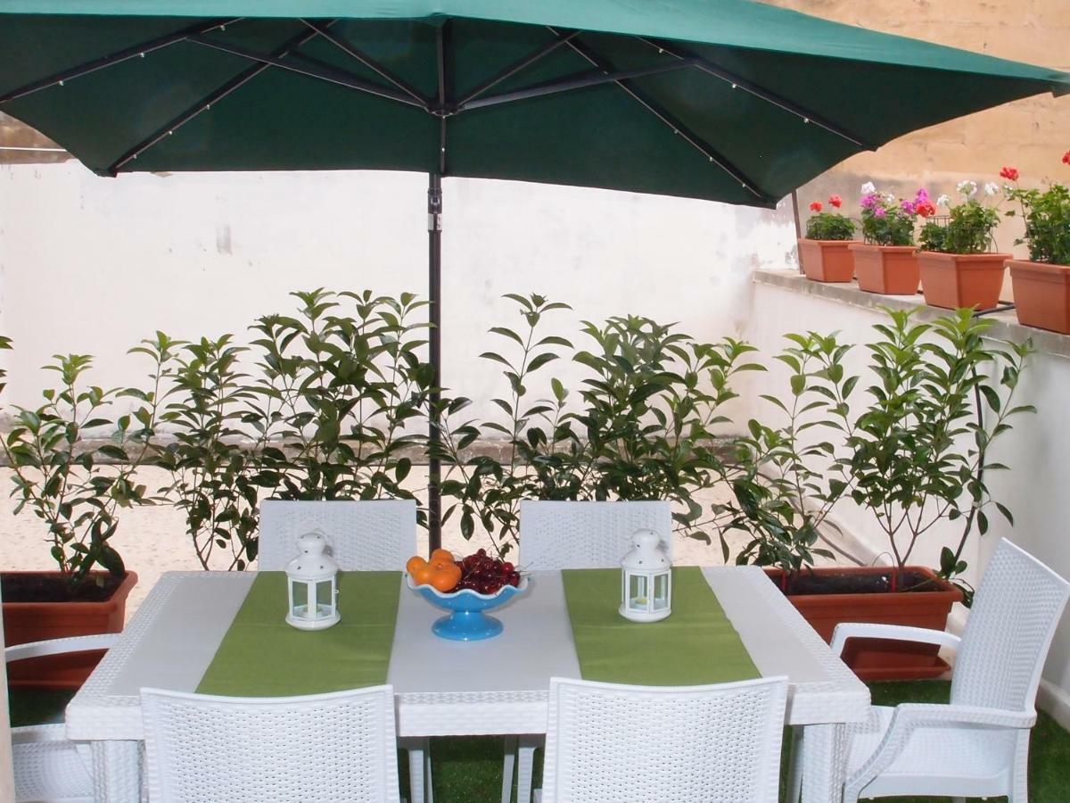 Giluma Home Lecce Exterior foto